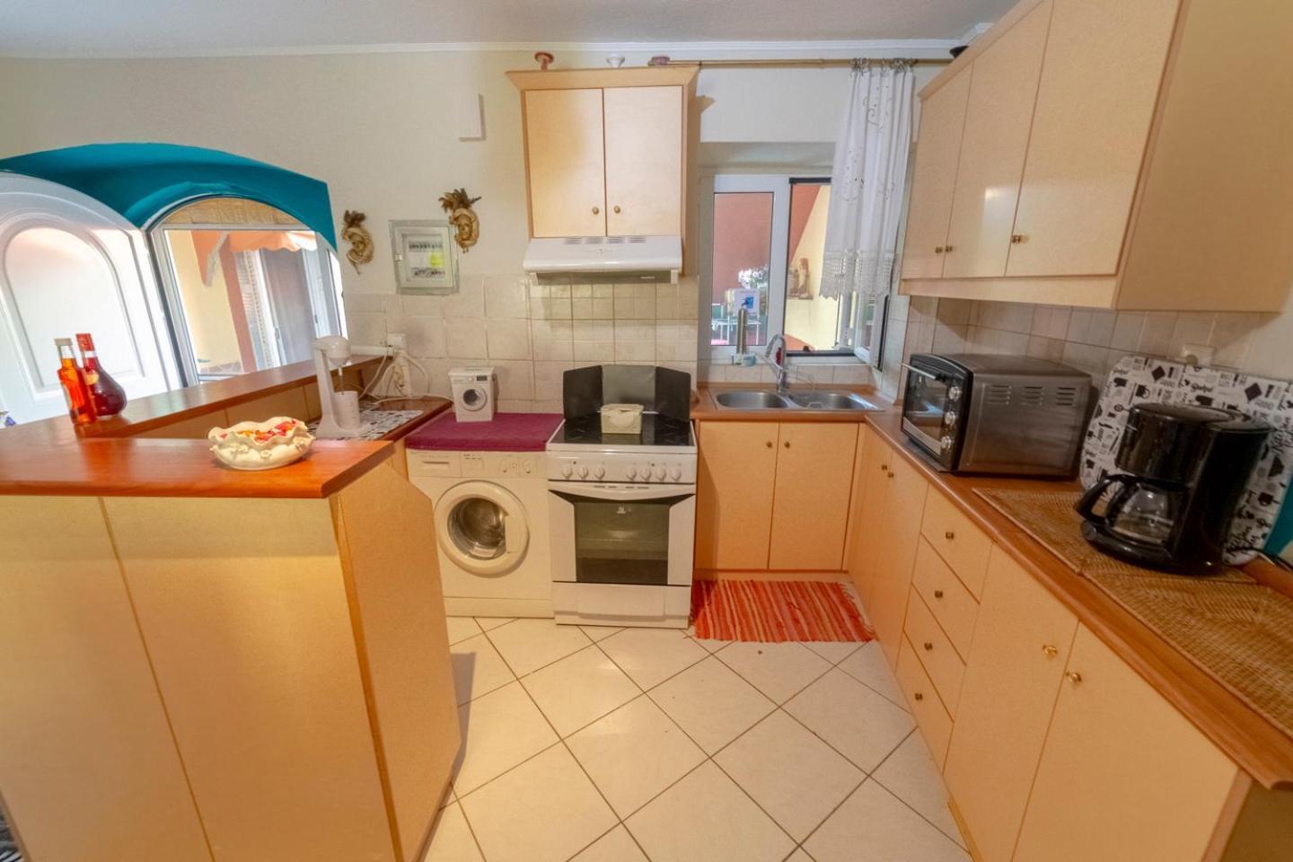 Krasa 2Bedroom Apartment Ágios Matthaíos Exteriér fotografie
